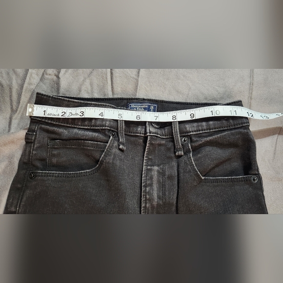 Distressed Black Women's Jeans - Picture 3 of 5